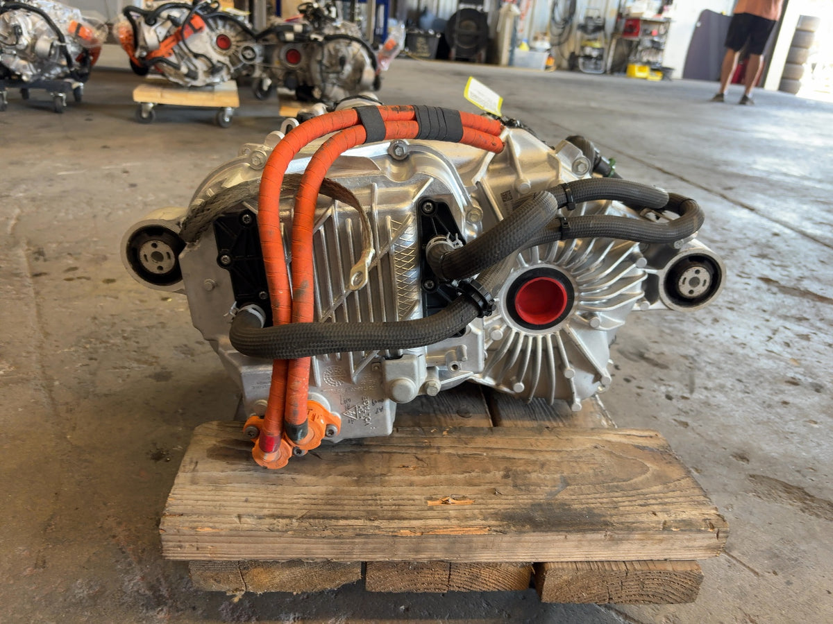 2015-2019 Tesla Model S Rear Drive Unit Small 1037000-00-F