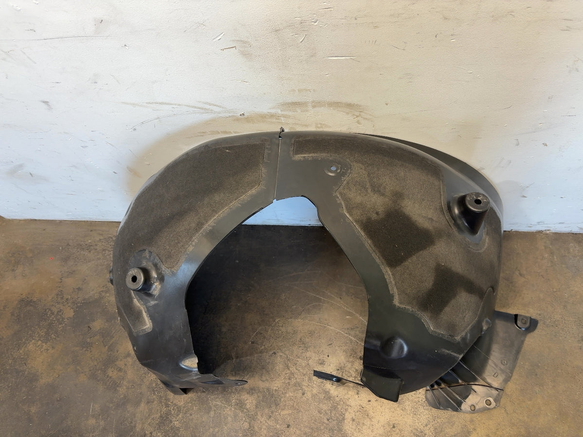 2021 Tesla Model 3 Wheel Liner Front Right 1081582-00-D