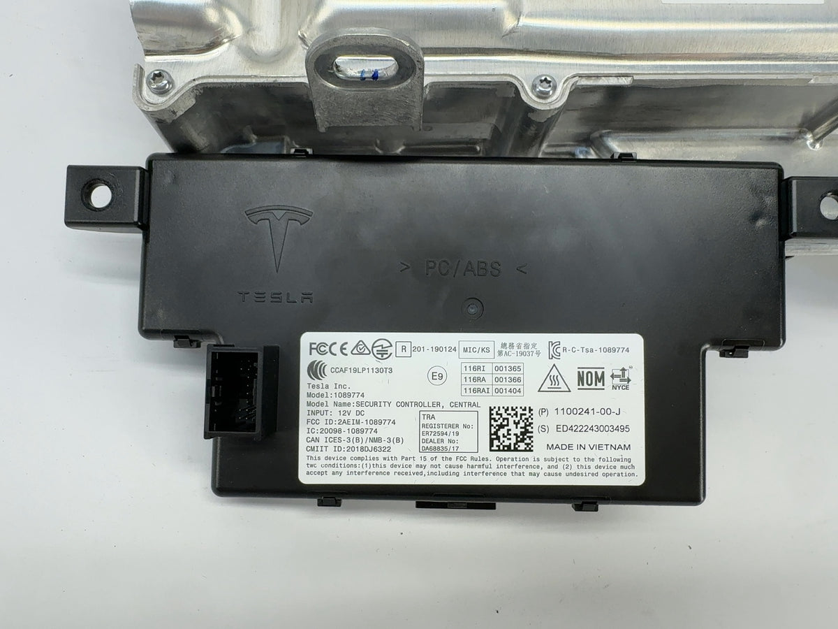 2022-2023 Tesla Model 3 Car Computer 1681271-00-G