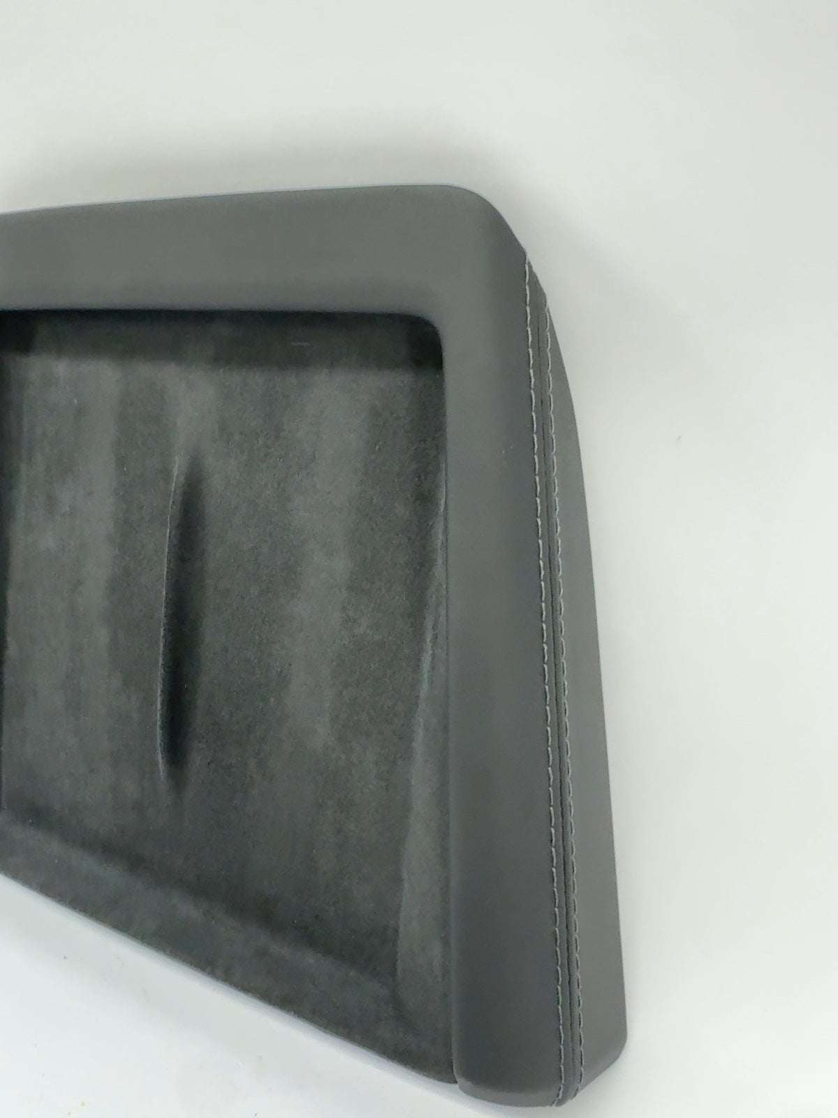 2024-2026 Tesla Model 3 Highland Wireless Charging Module & Pad 1761810-00-D