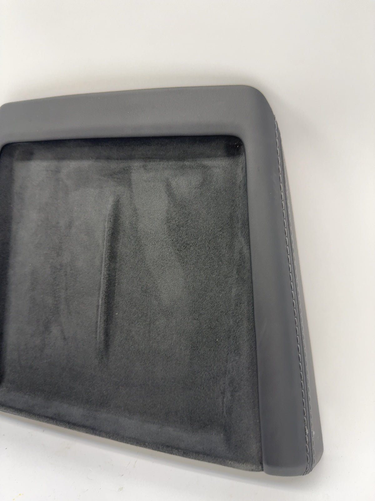 2024-2026 Tesla Model 3 Highland Wireless Charging Module & Pad 1761810-00-D