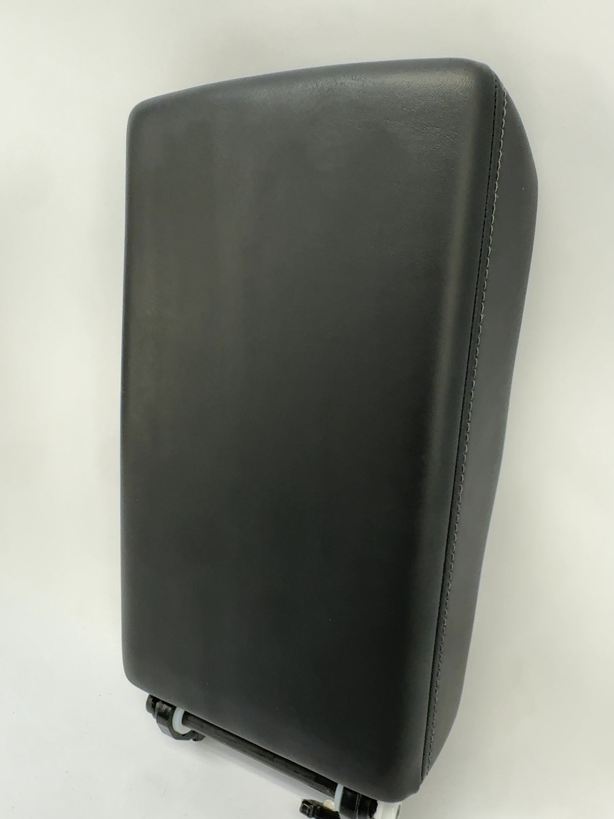 2021 Tesla Model Y Console Armrest 1087940-00-D