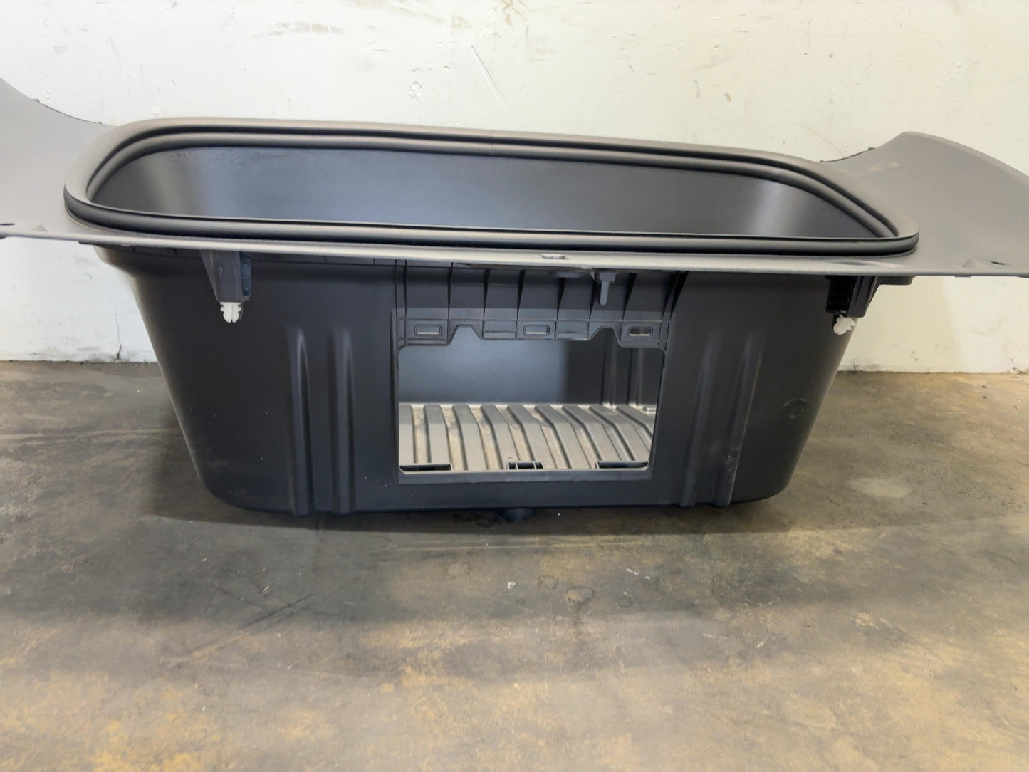 2026 Tesla Model Y Juniper Frunk 1930436-00-F