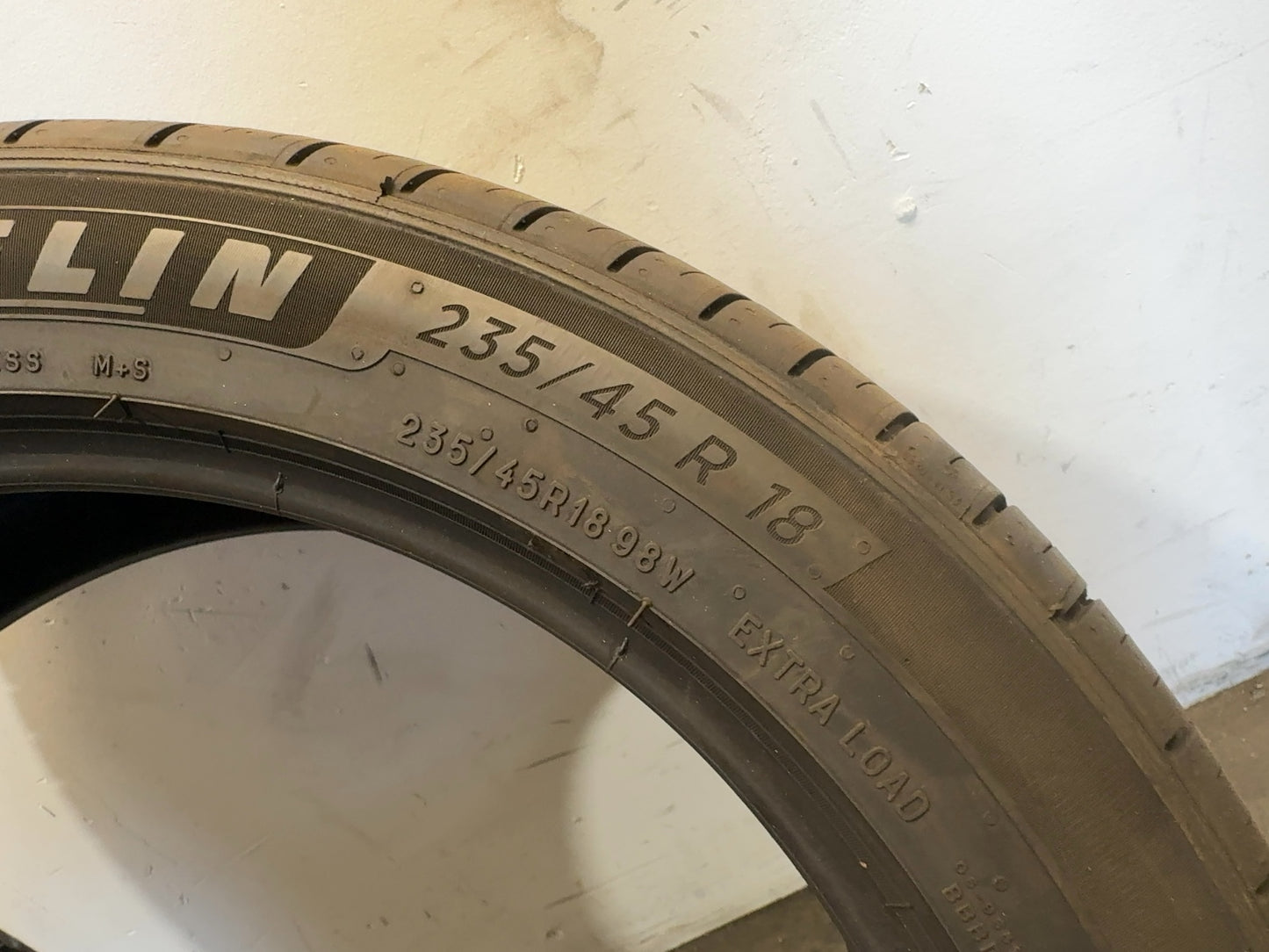 2024-2026 Tesla Model 3 Highland Michelin- Primacy A/s 235/45r18 Tire 1344246-00-A