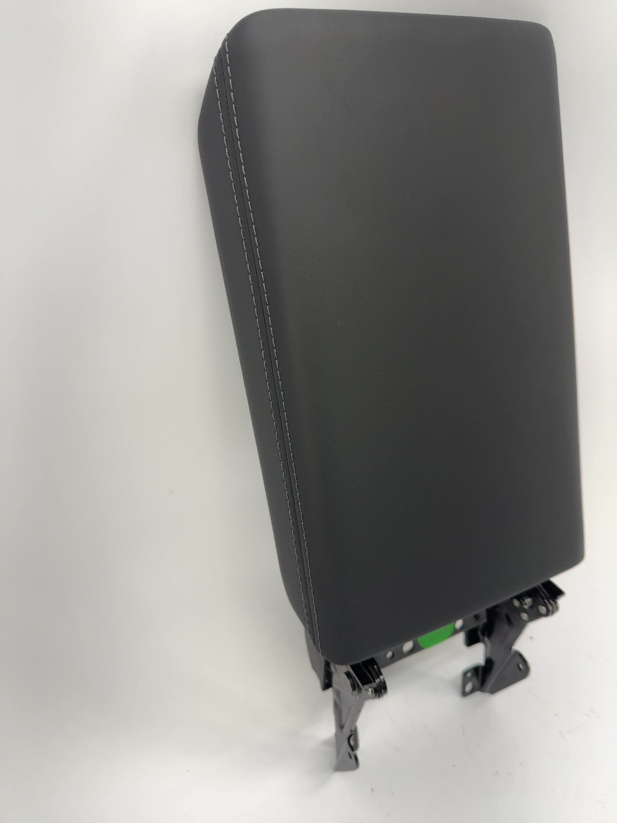 2025-2026 Tesla Model 3 Highland Center Console Armrest 1714422-24-G