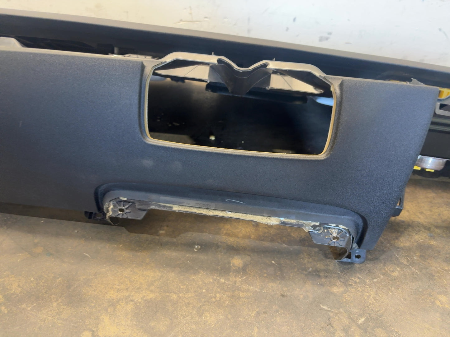 2020-2025 Tesla Model 3 Dash Panel With Airbag 1077823-00-G