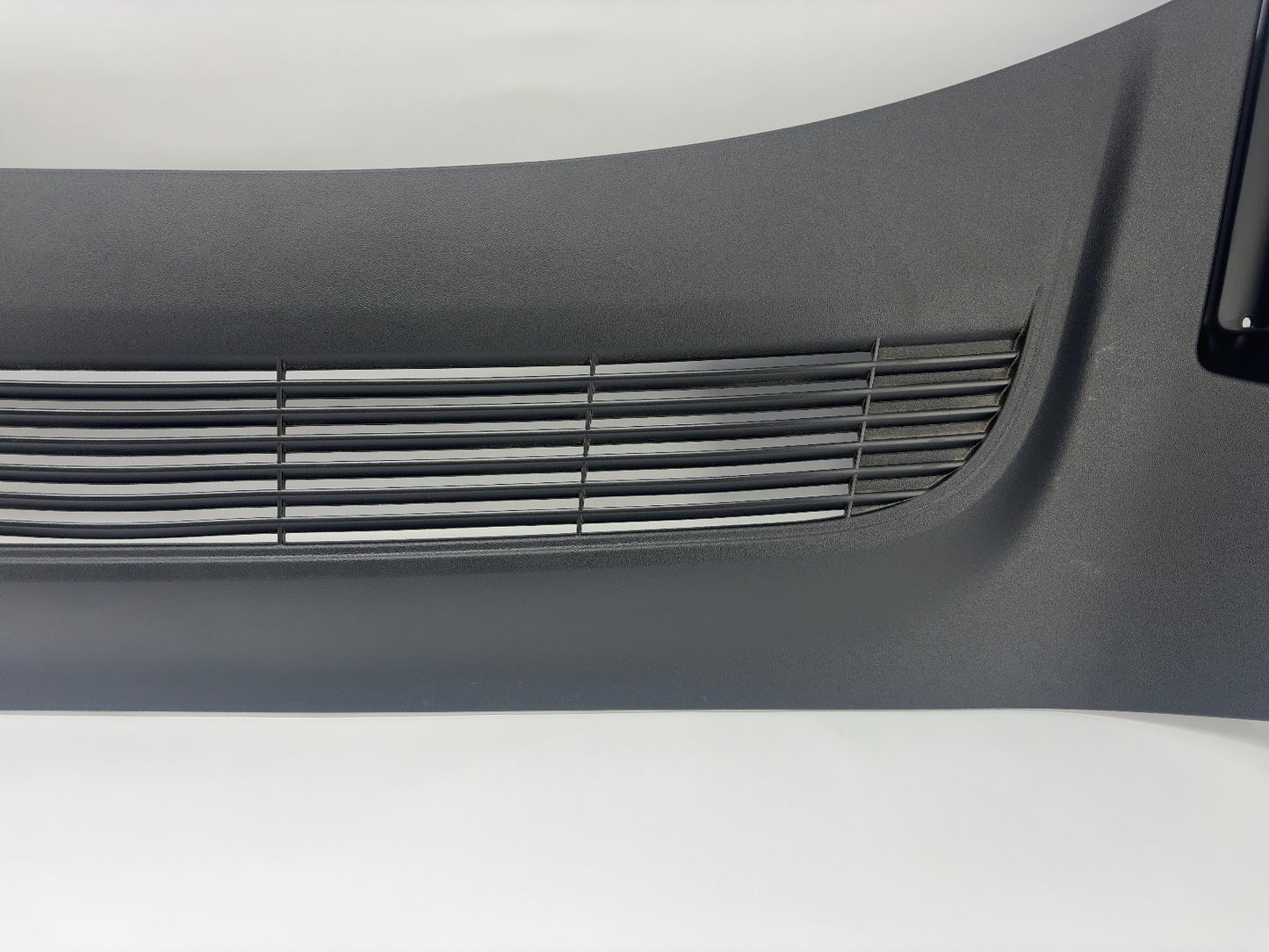 2026 Tesla Model Y Juniper Rear Apron Note 1930438-01-D