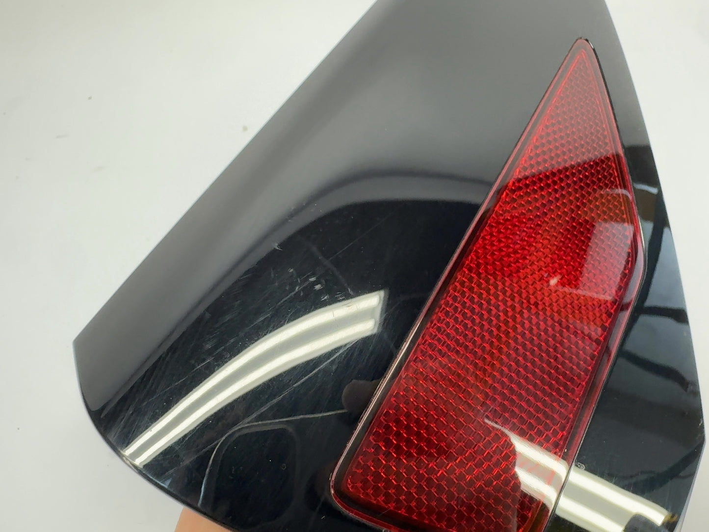2021-2022 Tesla Model 3 Right Quarter Reflector 1518783-00-A