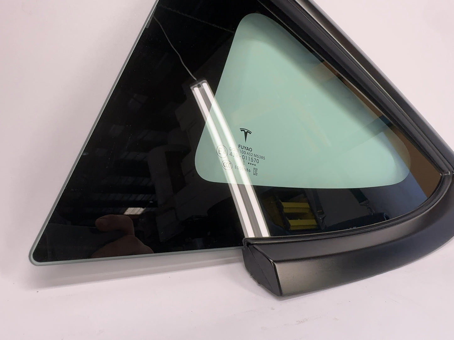2021-2023 Tesla Model 3 Left Quarter Glass 1514978-01-C