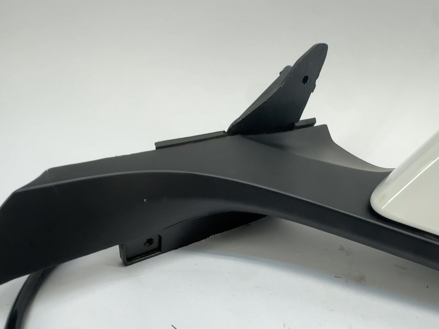 2021-2023 Tesla Model 3 Front Left Door Mirror Assembly 1592031-00-B