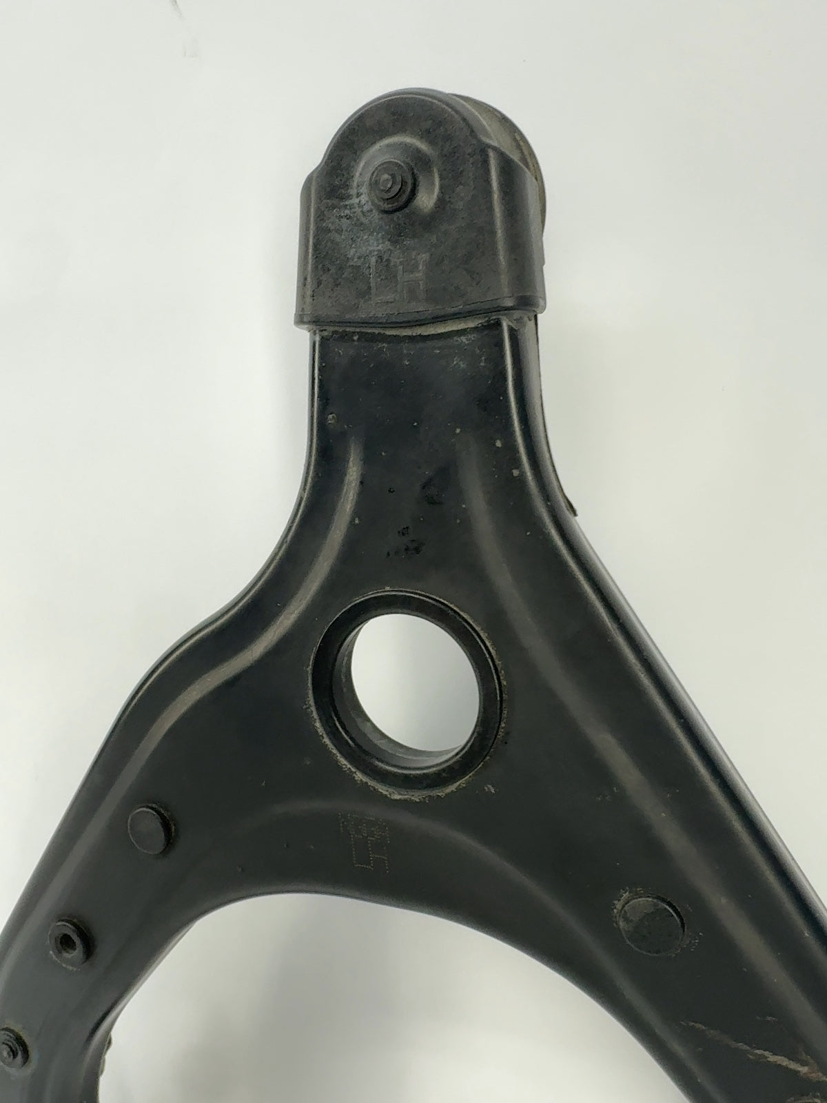2018 Tesla Model X Front Upper Arm Left 1027322-00-D