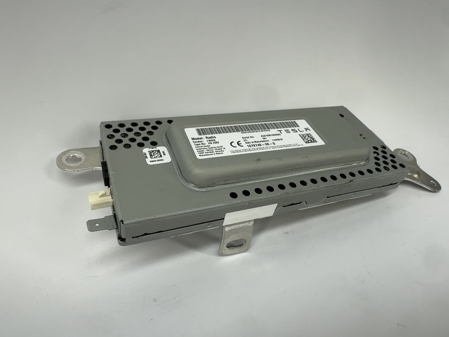 2018 Tesla Model 3 Amplifier Audio 1079749-00-D