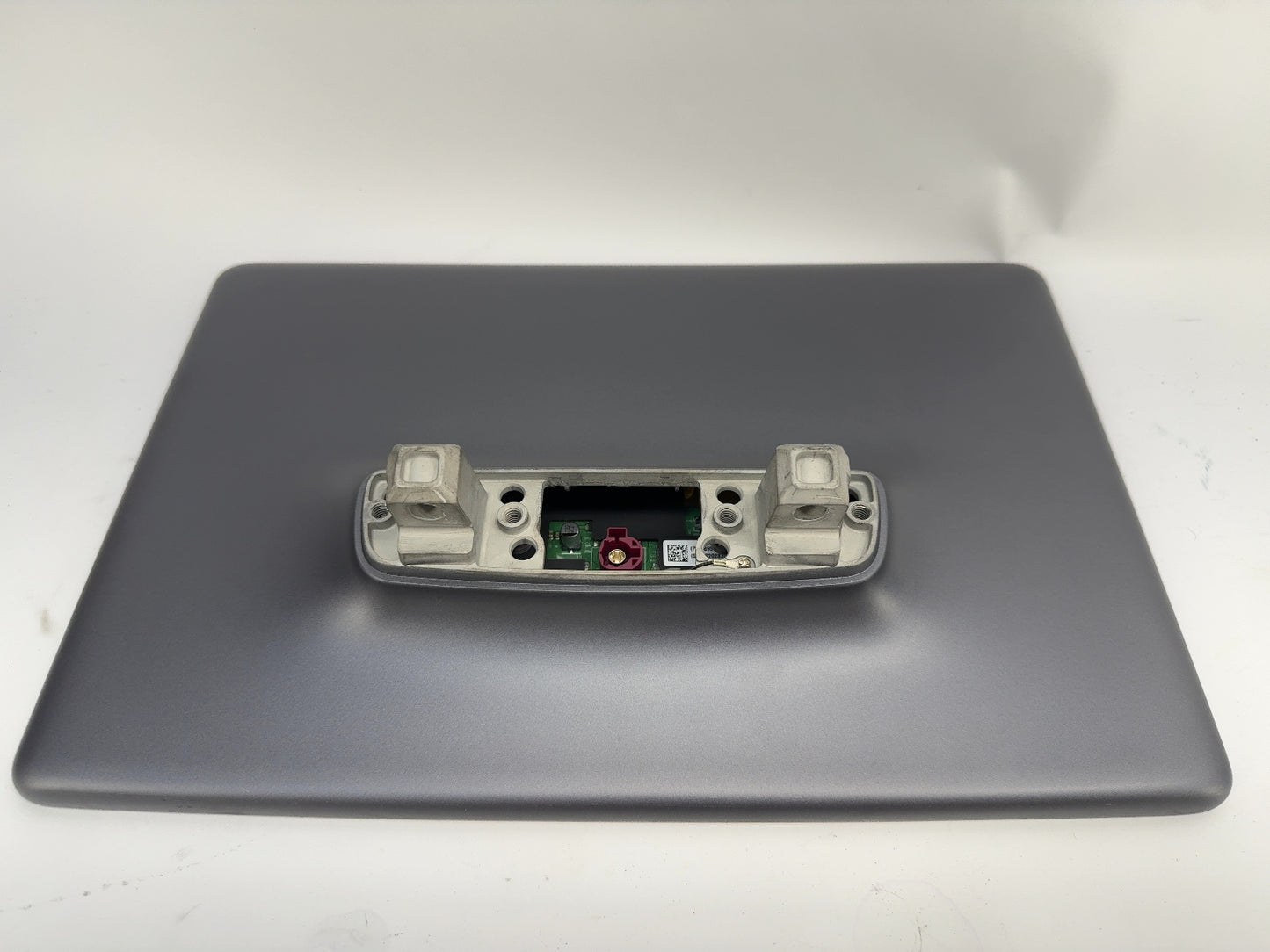 2020-2021 Tesla Model 3 Center Display 1089543-00-H