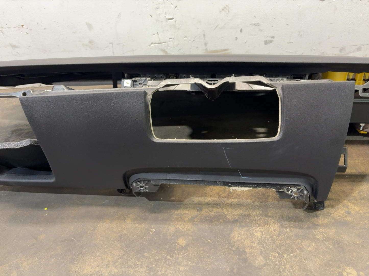 2020-2025 Tesla Model 3 Dash Panel With Airbag 1077823-00-G