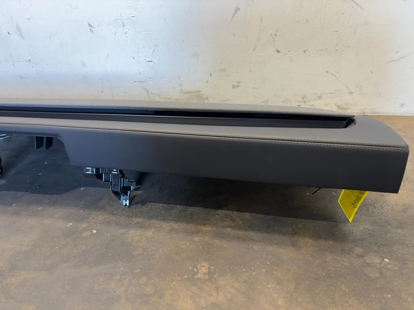 2026 Tesla Model Y Juniper Dash Panel With Airbag 2032385-55-F