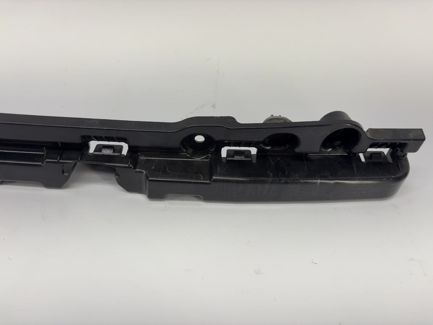2026 Tesla Model Y Juniper Rear Bumper Center Bracket 2186182-00-B