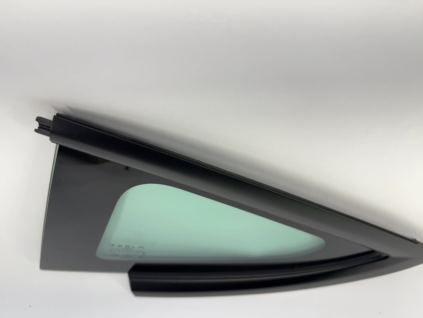 2023 Tesla Model 3 Left Quarter Glass 1514978-01-D