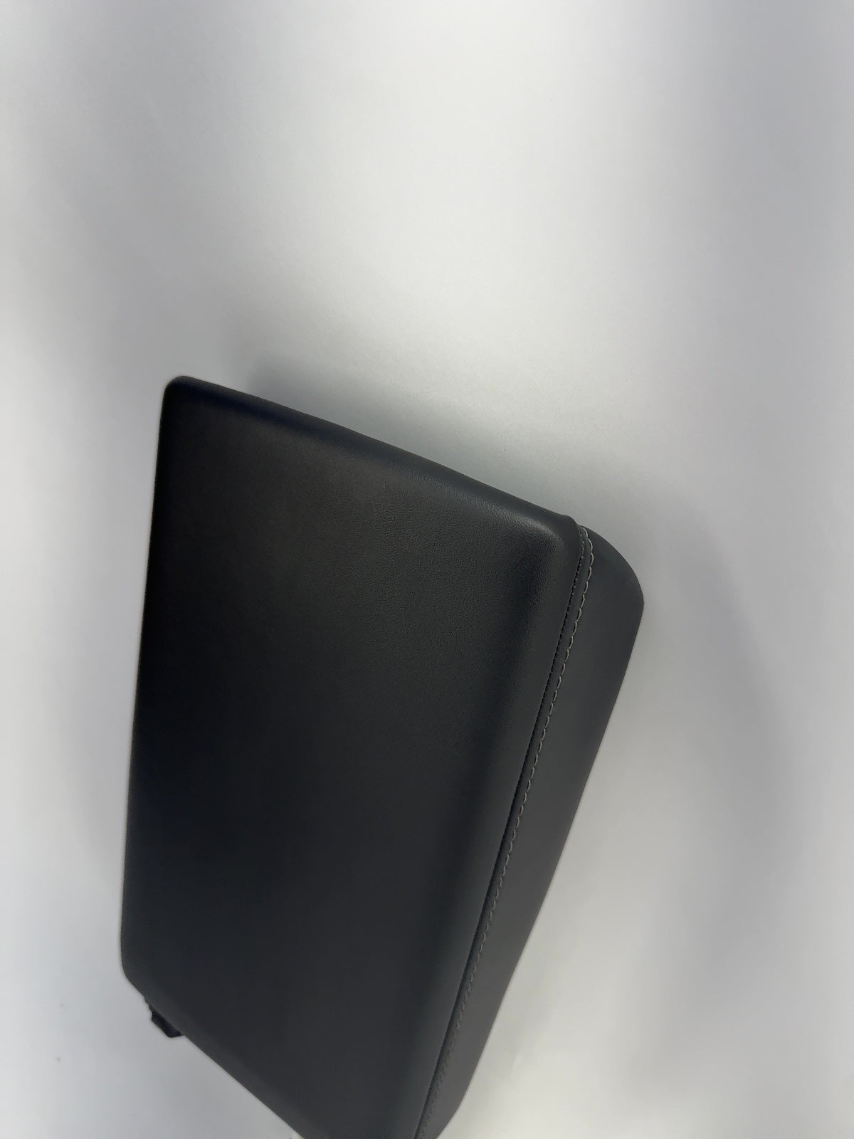 2018-2023 Tesla Model 3 Center Console Armrest 1582886-00-B