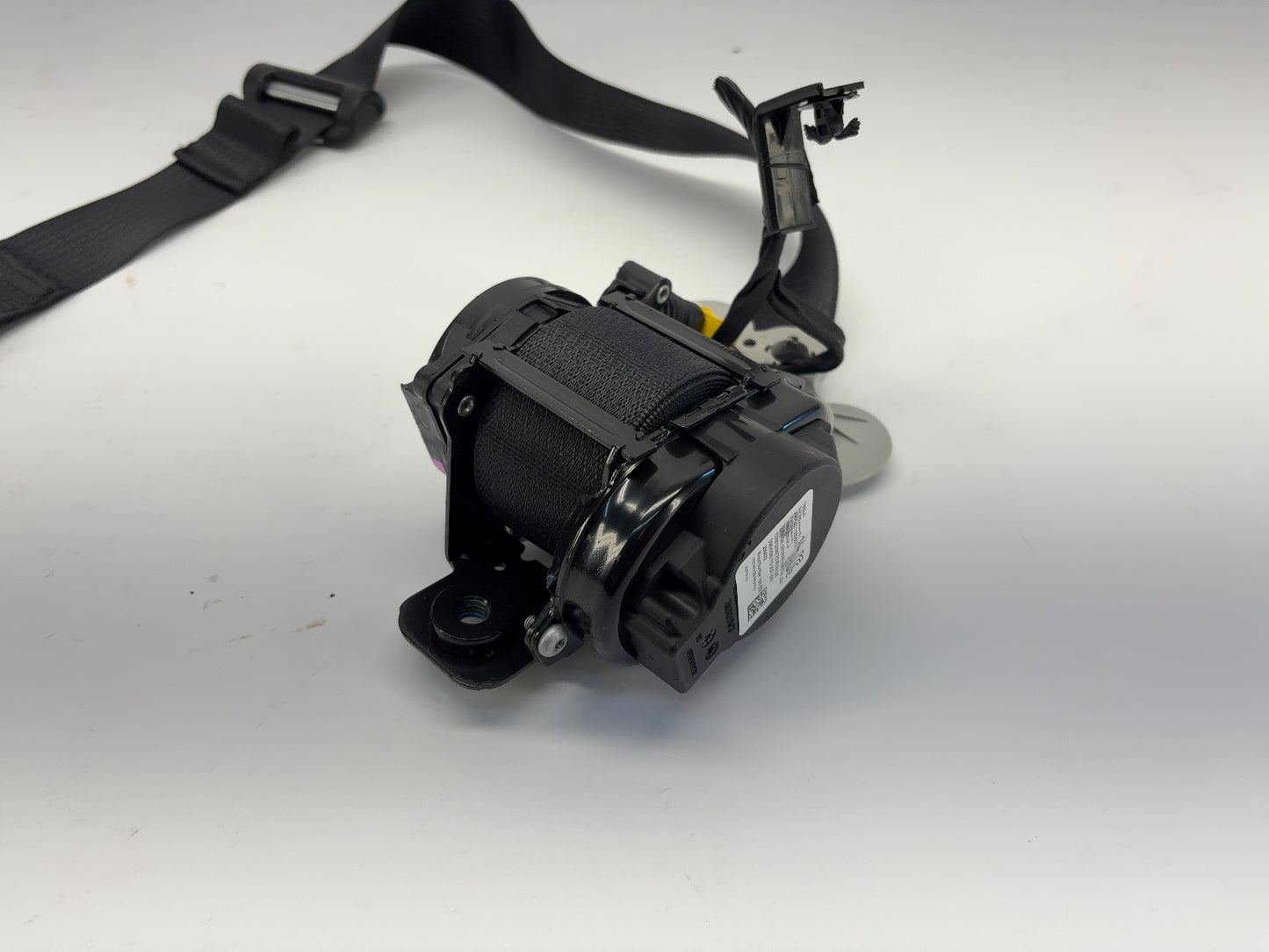 2022-2023 Tesla Model 3 Front Left Seat Belt Without Pretensioner 1081255-01-F