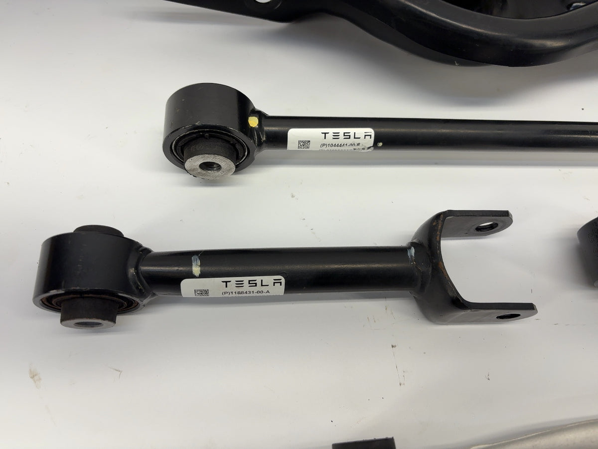 2021-2024 Tesla Model Y Rear Control Arm Set 1188427-99-B