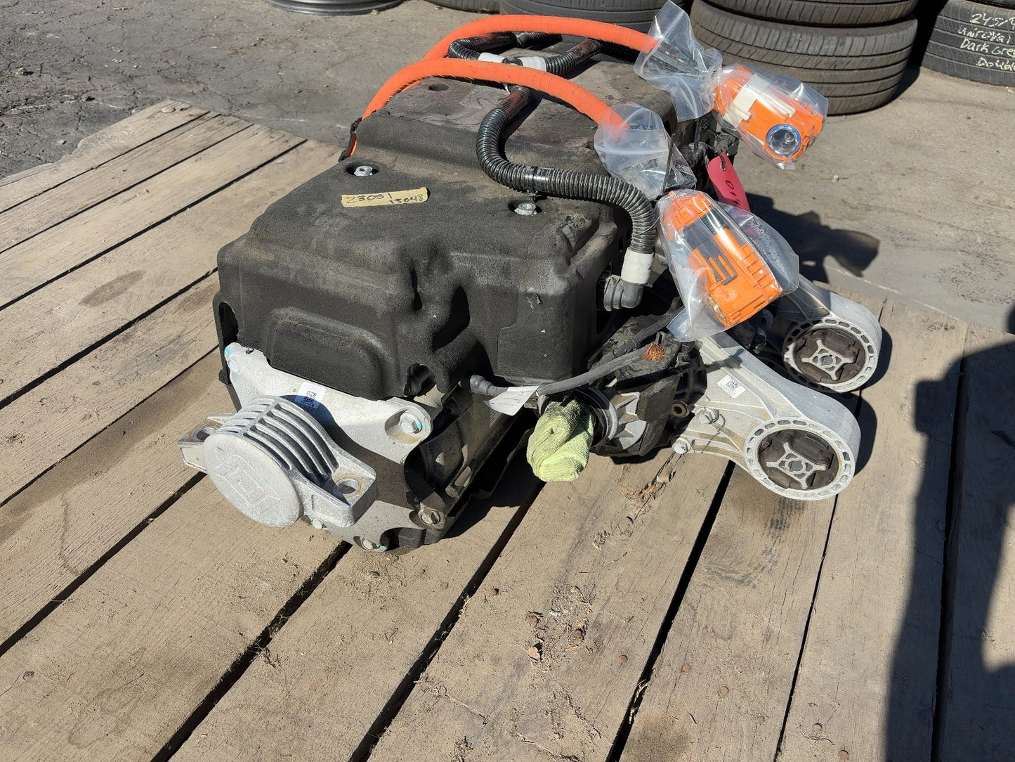 2023 Rivian R1S R1T Rear Drive Unit Quad Motor PT00054488-F