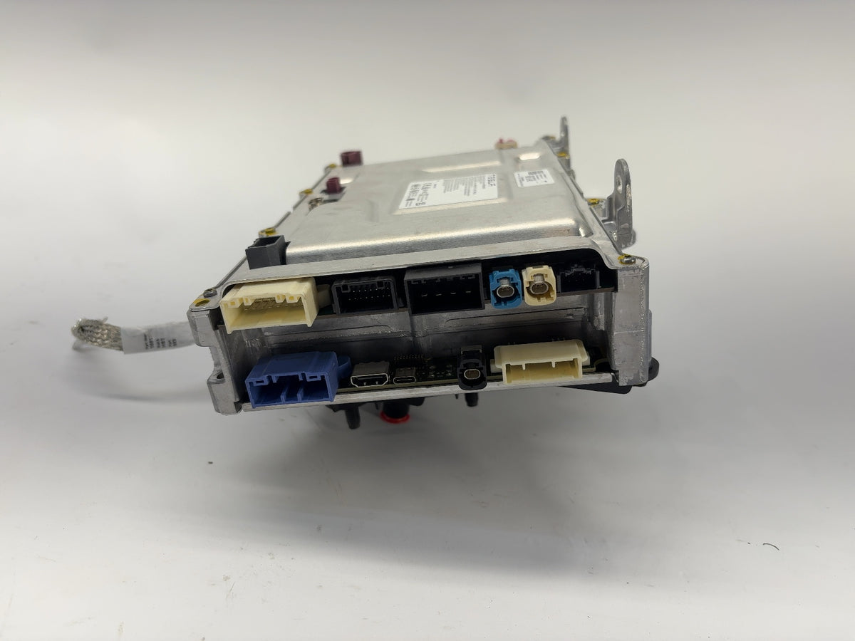 2023 Tesla Model 3 Car Computer With Security Module 1681271-00-I