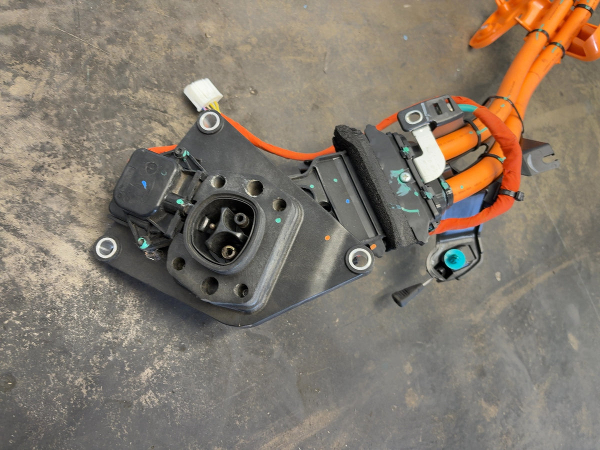2019 Tesla Model 3 Charge Port Assembly 1093010-10-G