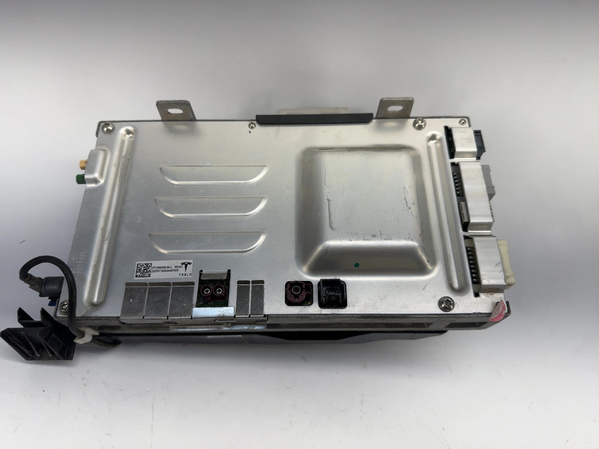 2018 Tesla Model 3 Car Computer With Security Module 1098058-00-L
