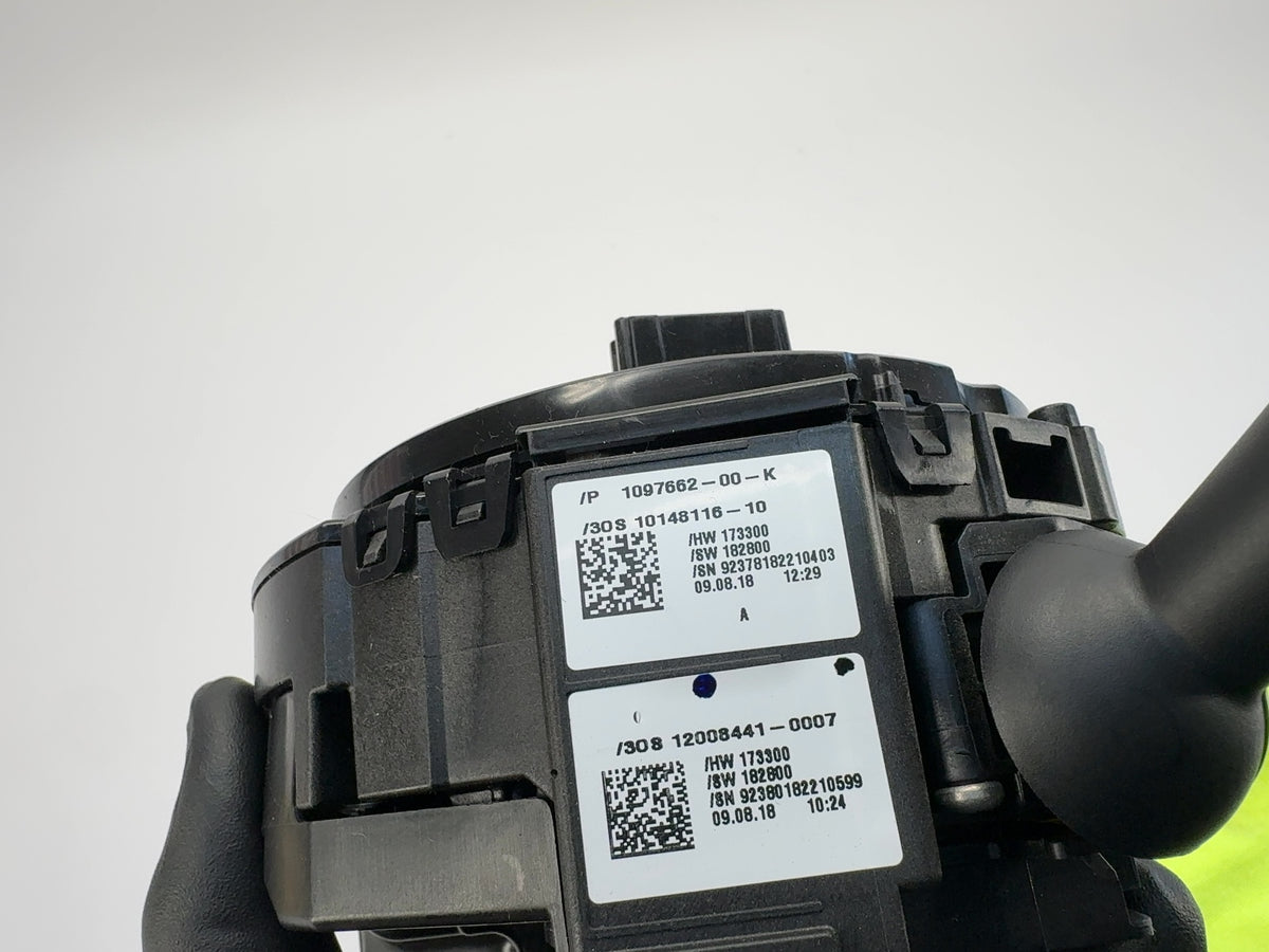 2018 Tesla Model 3 Steering Column Control Module 1097662-00-K