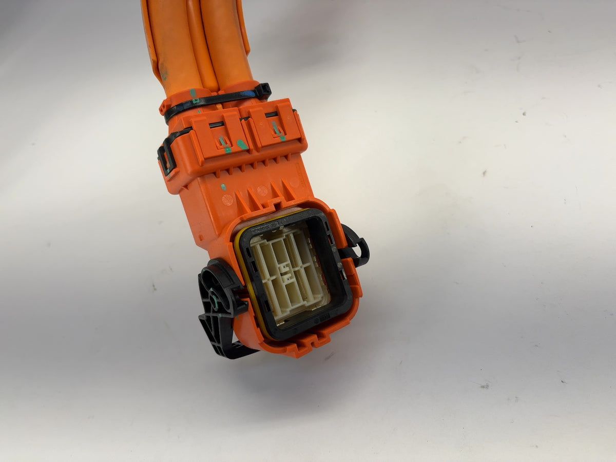 2018 Tesla Model 3 Charge Port Assy Gen3 1093010-00-E