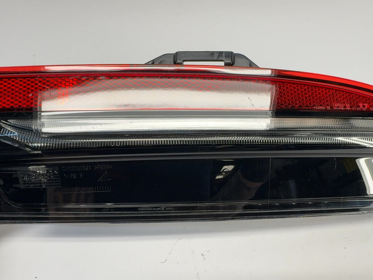 2025-2026 Tesla Model 3 Highland Rear Bumper Right Light 1712514-00-E
