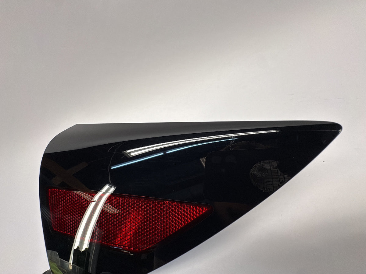 2025-2026 Tesla Model 3 Highland Right Quarter Reflector 1715105-30-A