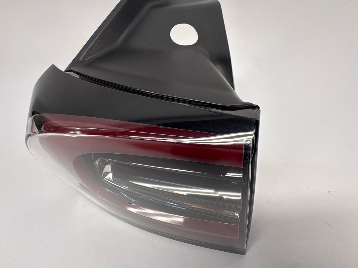 2018-2021 Tesla Model 3 Tail Lamp Rear Bodyside Left 1077397-00-G