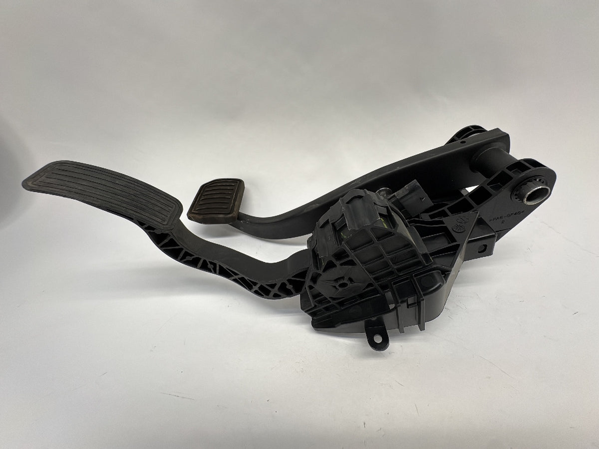 2026 Tesla Model 3 Highland Brake Pedal Assembly 1344691-00-B