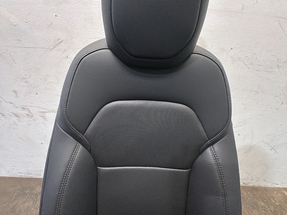 2026 Tesla Model Y Juniper Front Right Seat Assembly 2700041-F1-B