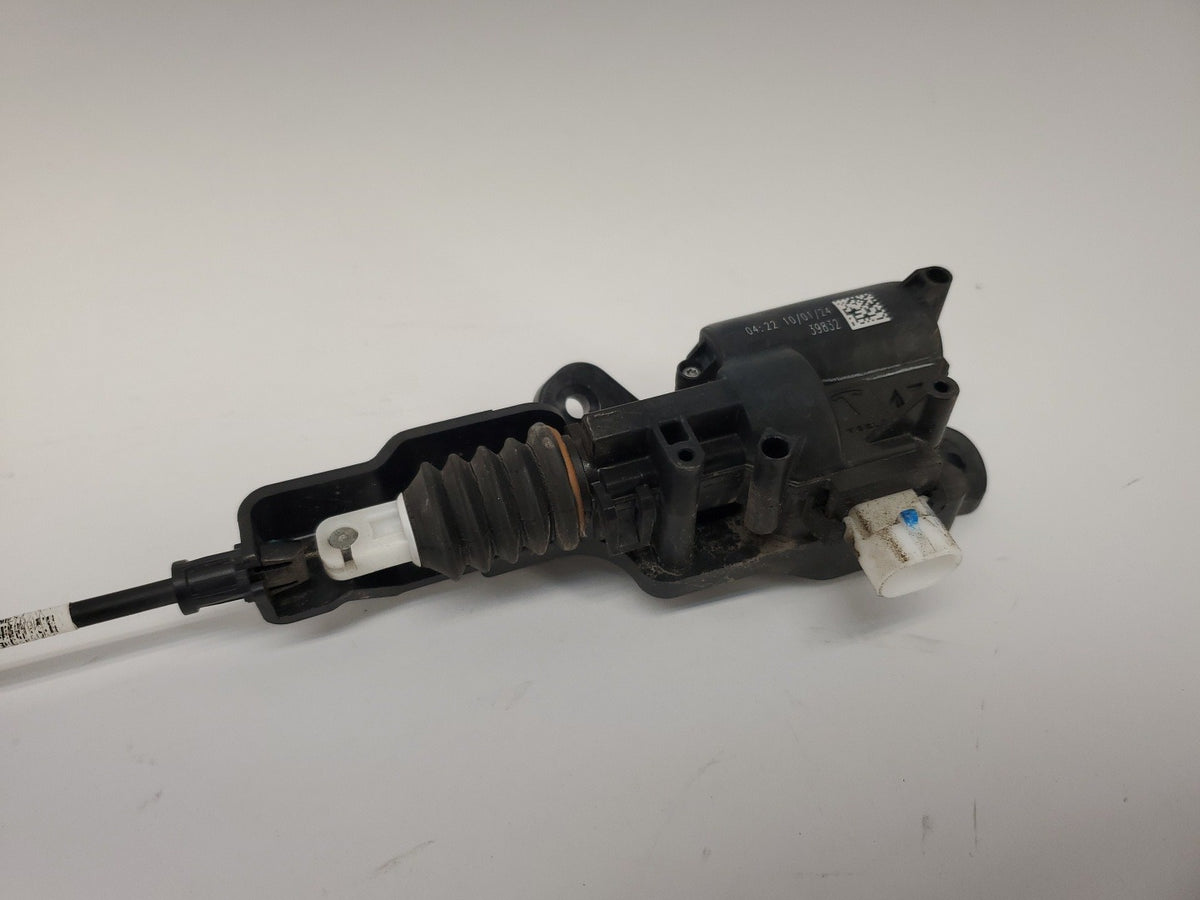 2022-2024 Tesla Model Y Hood Latch With Actuator 1500397-00-F