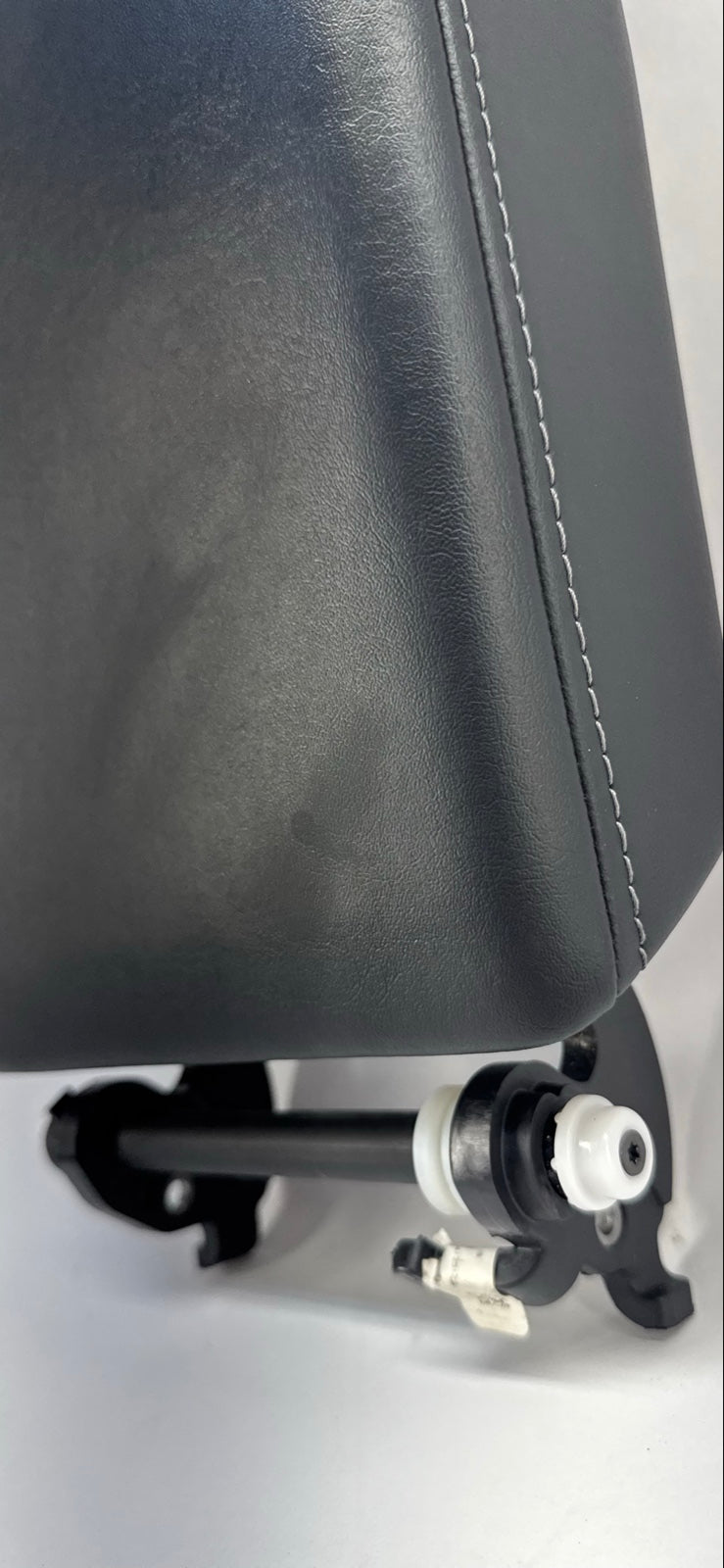 2018-2023 Tesla Model 3 Console Armrest Pad 1582886-00-B