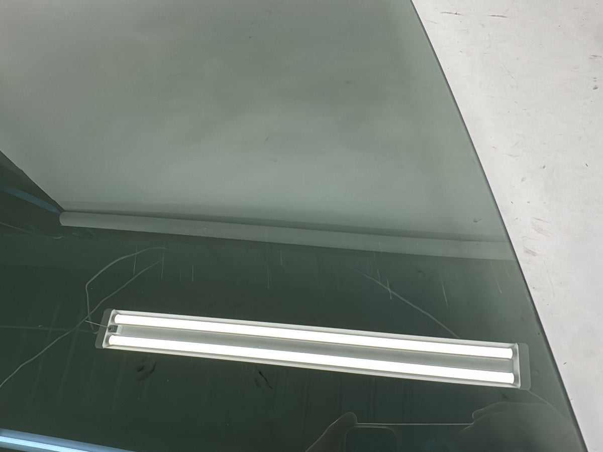 2021-2025 Tesla Model Y Rear Right Door Glass Note 1495511-00-B