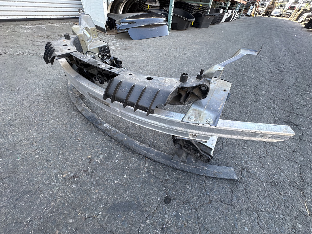 2022-2023 Tesla Model 3 Front End Assembly 1118289-00-L