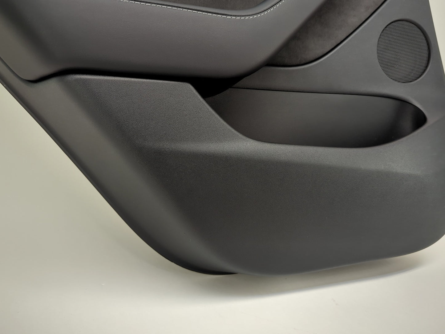 2022 Tesla Model 3 Rear Left Door Panel 1588128-91-B