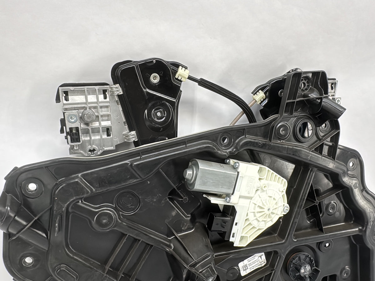 2021 Tesla Model Y Rear Left Door Window Regulator 1495512-00-E
