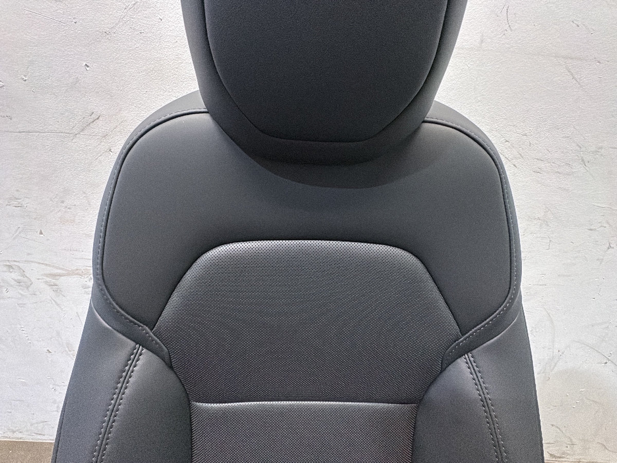 2026 Tesla Model Y Juniper Front Left Seat Assembly 2700040-F1-B