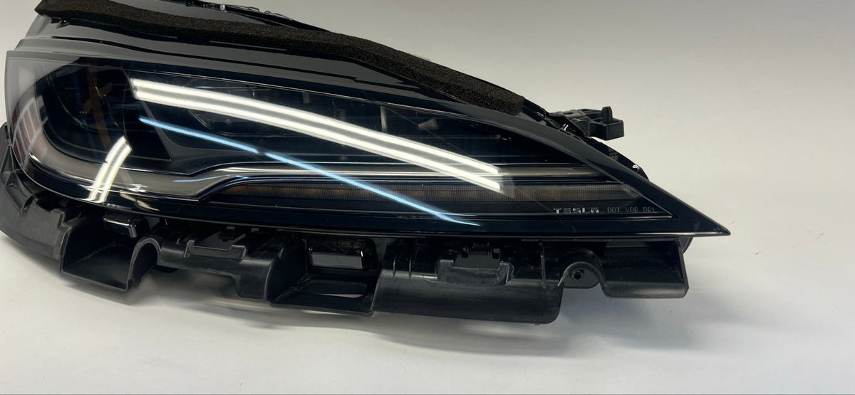 2026 Tesla Model 3 Highland Front Headlamp Right 1694087-00-I