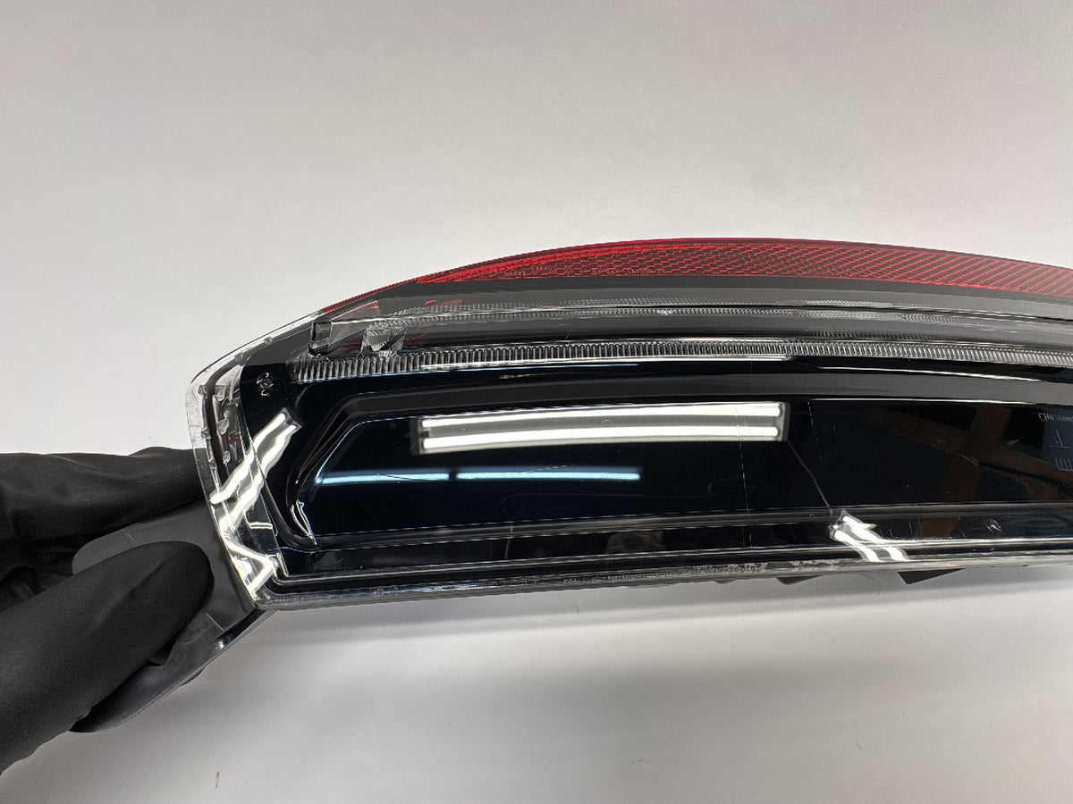 2025-2026 Tesla Model 3 Highland Rear Bumper Left Light 1712513-00-E