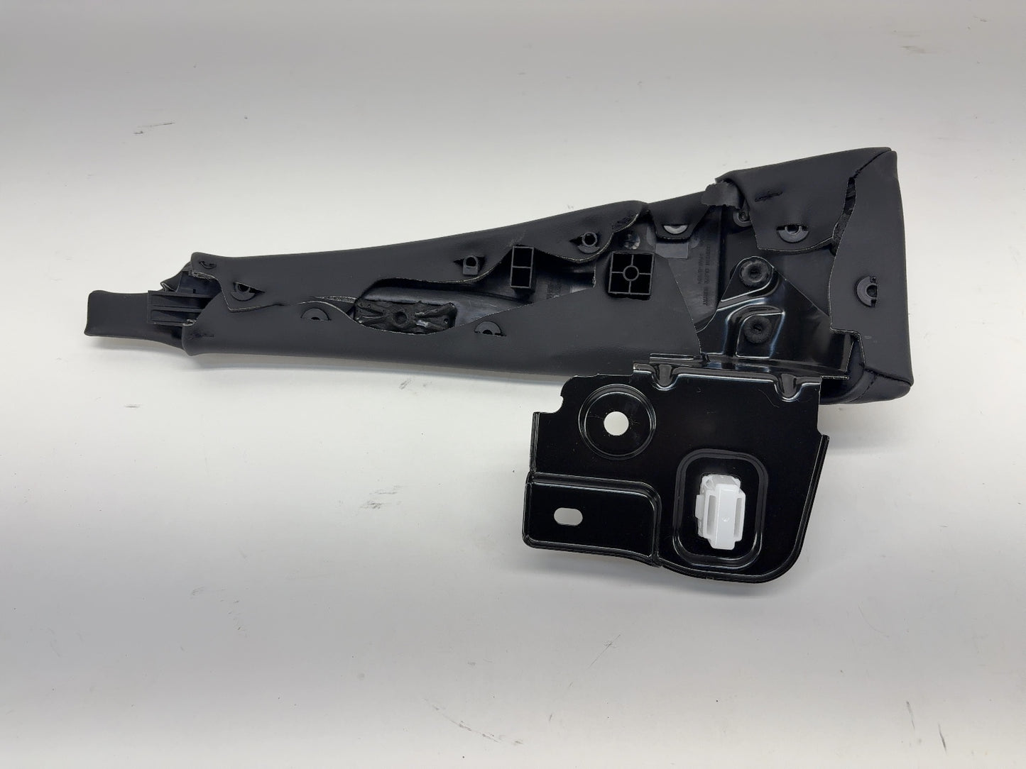 2023 Tesla Model Y Third Row Cushion Bolster Right Passenger Black 1586668-91-D