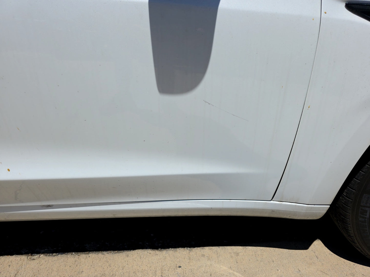 2021 Tesla Model 3 Front Right Door Assembly No Mirror No Door Trim 1081420-E1-C