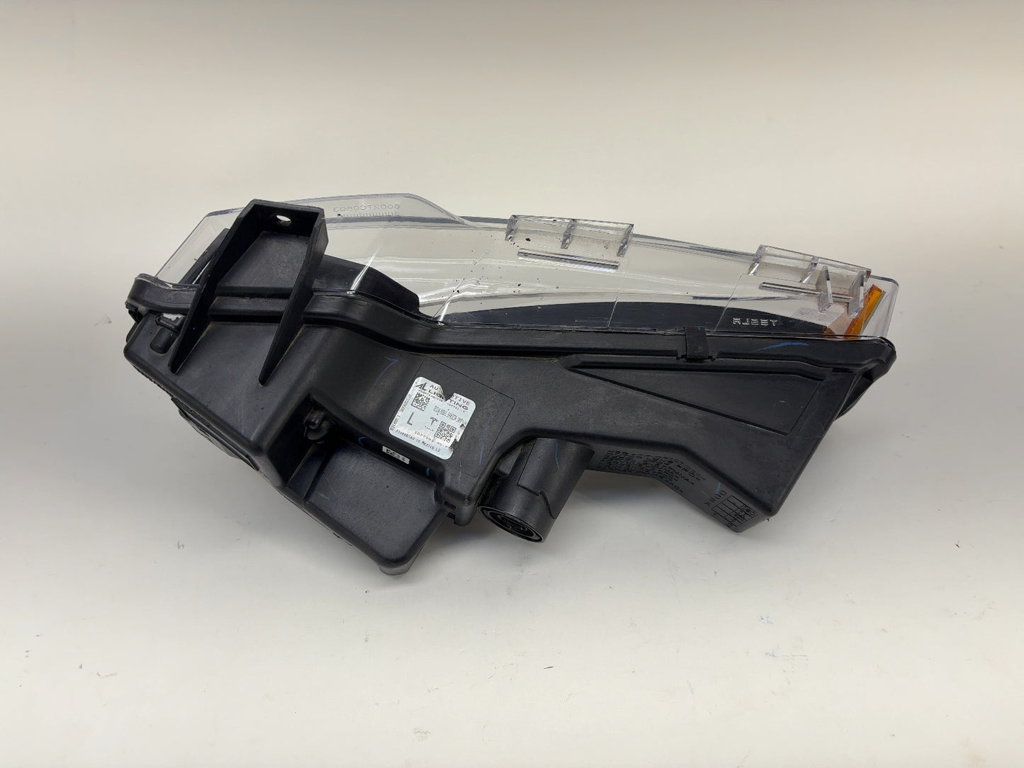 2021-2023 Tesla Model 3 Front Left Fog Lamp Base 1077389-00-F