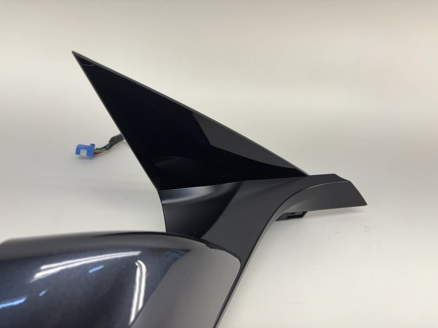 2025 Tesla Model 3 Highland Front Right Door Mirror Assembly 1592032-00-H