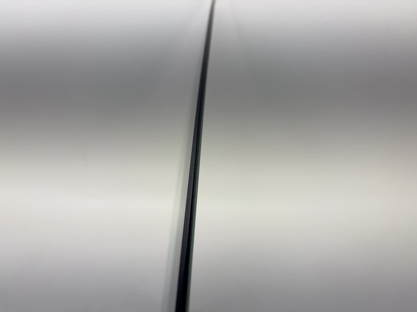 2024-2025 Tesla Model 3 Highland Front Right Door Glass Laminated 1773076-00-D