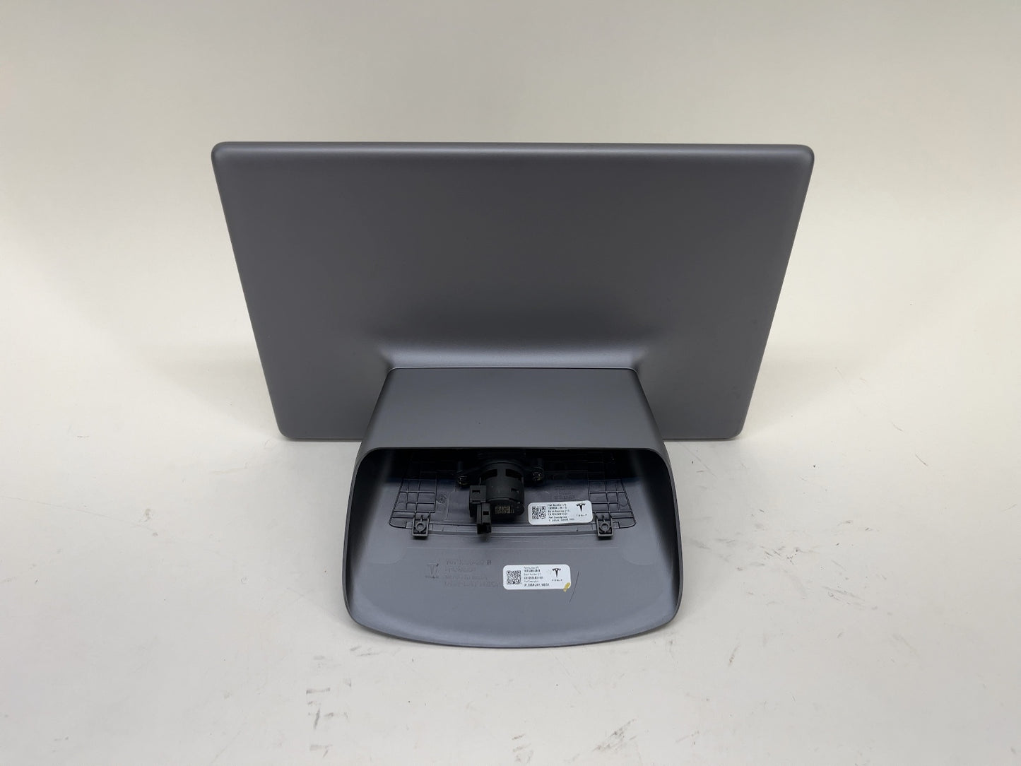2024-2025 Tesla Model 3 Center Display 1756566-00-D